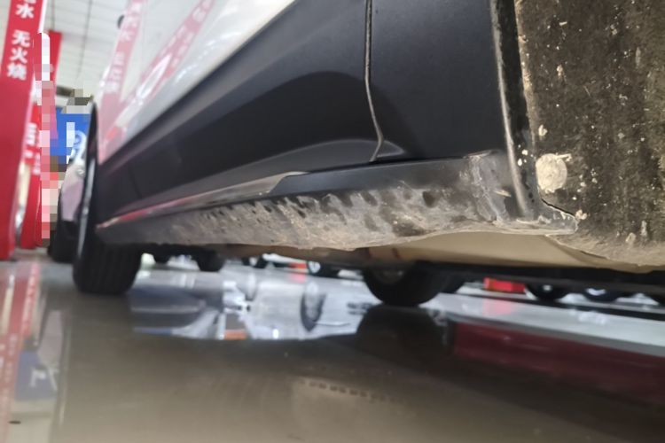 Used Chevrolet Equinox 2017 535T Automatic YuJie Edition Right Side Sill