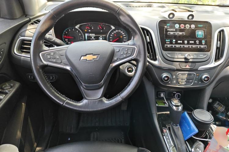Used Chevrolet Equinox 2017 535T Automatic YuJie Edition Steering Wheel