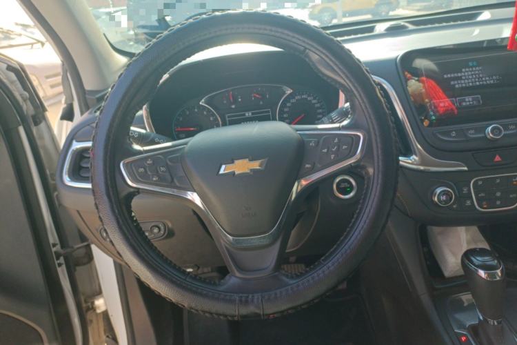 Used Chevrolet Equinox 2017 535T Automatic YuJie Edition Steering Wheel