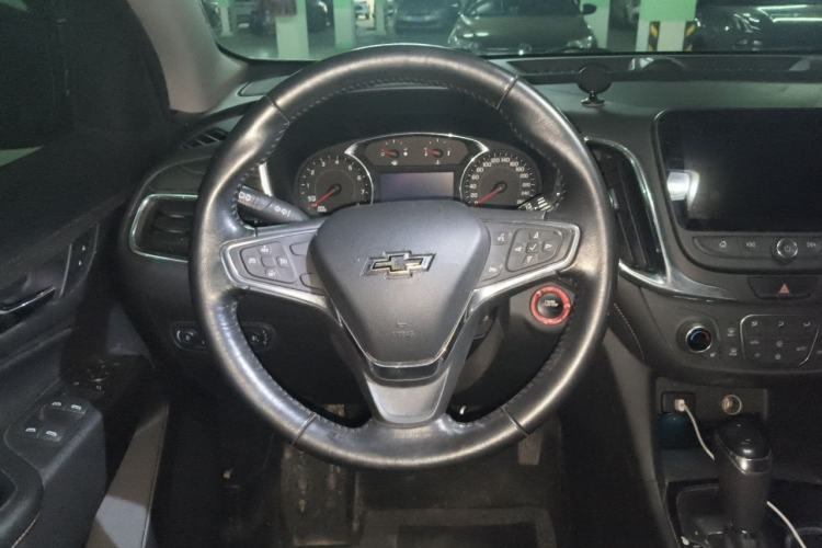 Used Chevrolet Equinox 2017 535T Automatic YuJie Edition Steering Wheel