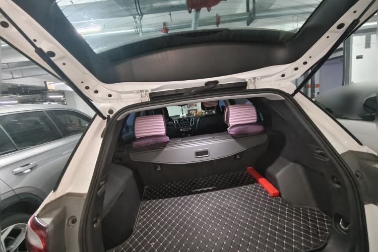 Used Chevrolet Equinox 2017 535T Automatic YuJie Edition Trunk