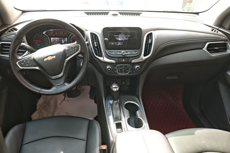 Used Chevrolet Equinox 2018 535T Automatic YuJie Edition Center Console