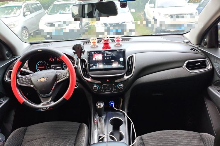 Used Chevrolet Equinox 2018 535T Automatic Chijie Edition Center Console