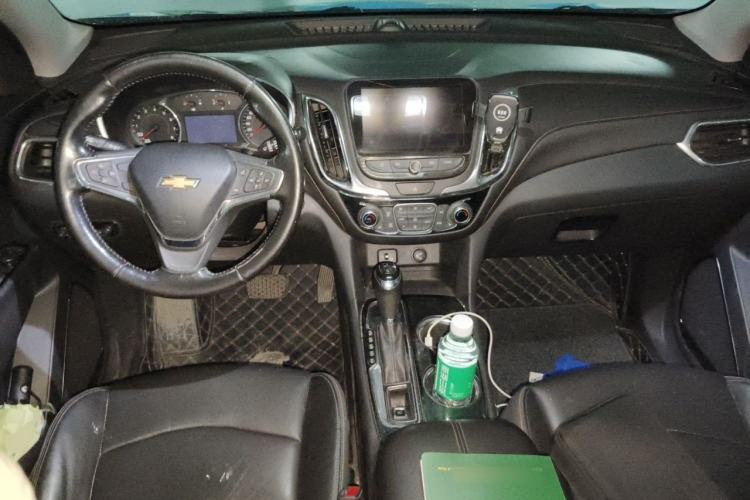 Used Chevrolet Equinox 2018 535T Automatic YuJie Edition Center Console