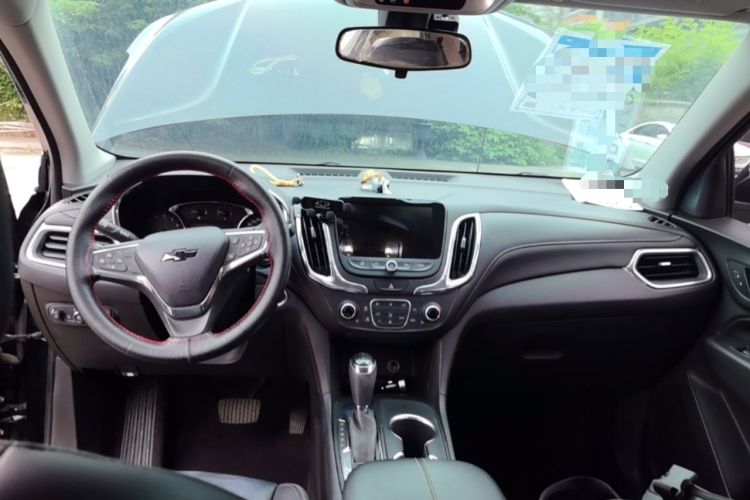 Used Chevrolet Equinox 2018 535T Automatic YuJie Edition Center Console