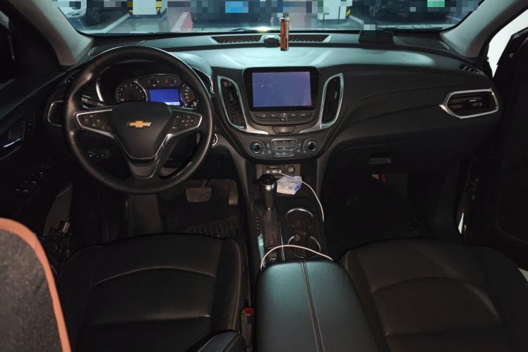 Used Chevrolet Equinox 2018 535T Automatic YuJie Edition Center Console