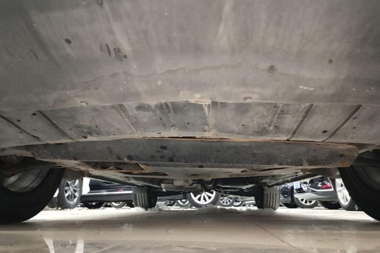 Used Chevrolet Equinox 2018 RS 550T Automatic All-Wheel-Drive Boundary Edition Chassis Front