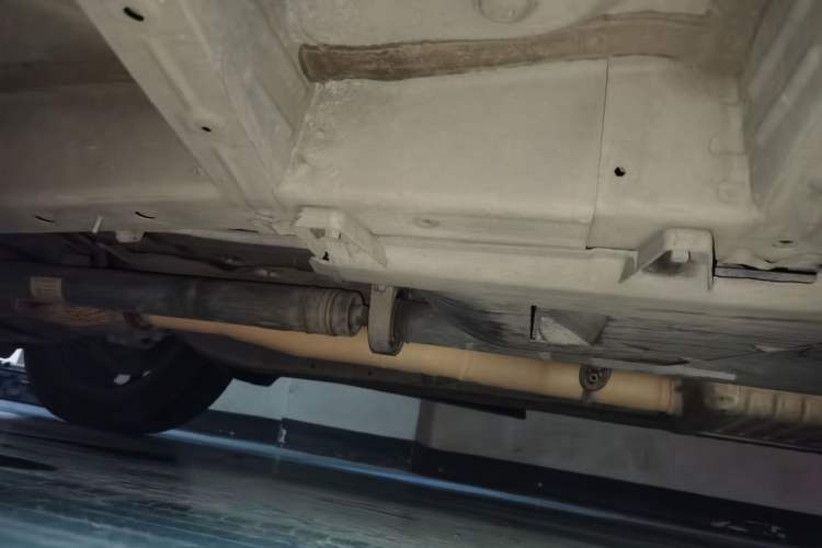 Used Chevrolet Equinox 2018 RS 550T Automatic All-Wheel-Drive Boundary Edition Chassis Front Left