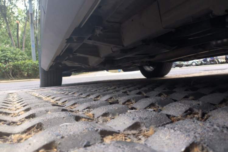 Used Chevrolet Equinox 2018 RS 550T Automatic All-Wheel-Drive Boundary Edition Chassis Rear Left
