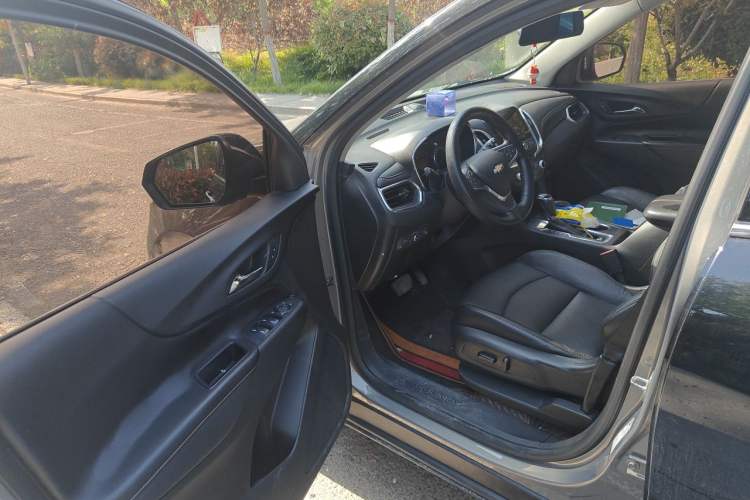 Used Chevrolet Equinox 2018 535T Automatic YuJie Edition Driver Seat