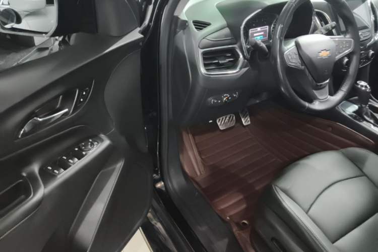 Used Chevrolet Equinox 2018 535T Automatic YuJie Edition Driver Seat