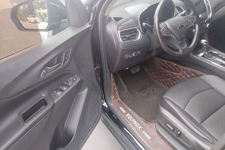 Used Chevrolet Equinox 2018 535T Automatic YuJie Edition Driver Seat