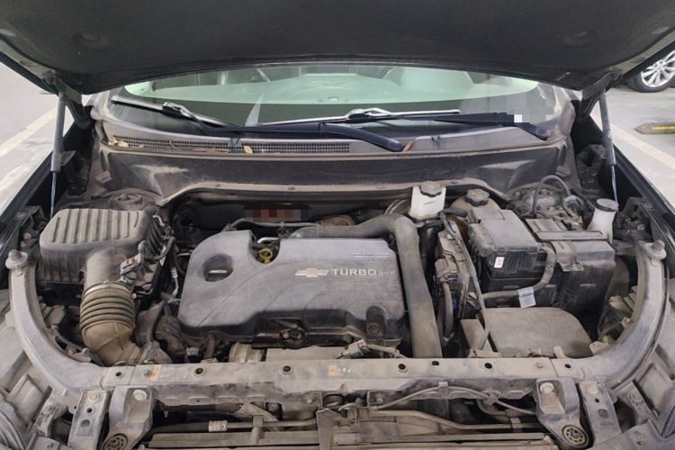 Used Chevrolet Equinox 2018 535T Automatic Chijie Edition Engine Bay
