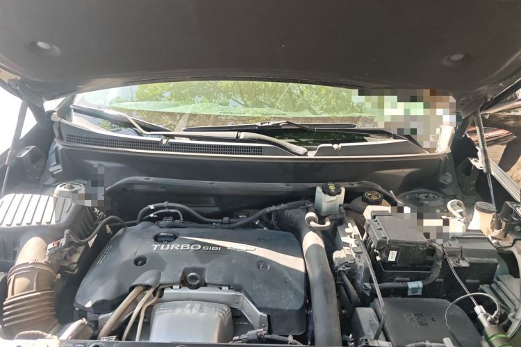 Used Chevrolet Equinox 2018 RS 550T Automatic All-Wheel-Drive Boundary Edition Engine Bay
