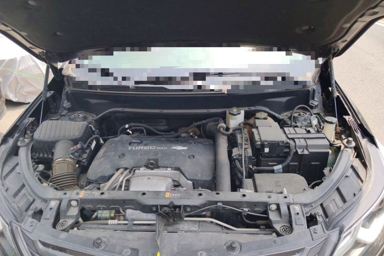 Used Chevrolet Equinox 2018 RS 550T Automatic All-Wheel-Drive Boundary Edition Engine Bay
