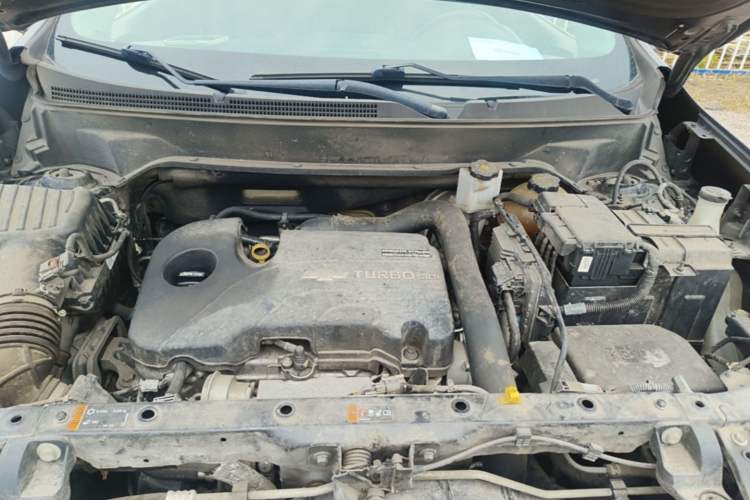 Used Chevrolet Equinox 2018 535T Automatic YuJie Edition Engine Bay