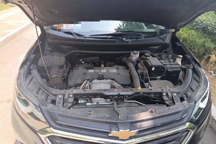 Used Chevrolet Equinox 2018 550T Automatic All-Wheel-Drive Explorer Edition Engine Bay