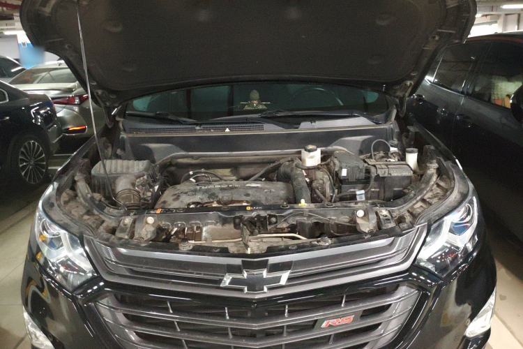 Used Chevrolet Equinox 2018 RS 550T Automatic All-Wheel-Drive Boundary Edition Engine Bay