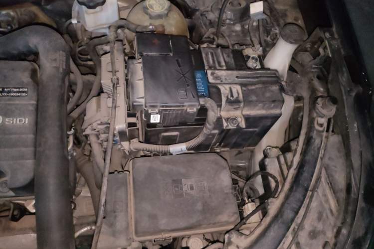 Used Chevrolet Equinox 2018 535T Automatic YuJie Edition Engine Bay Left