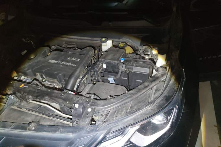 Used Chevrolet Equinox 2018 535T Automatic Chijie Edition Engine Bay Left