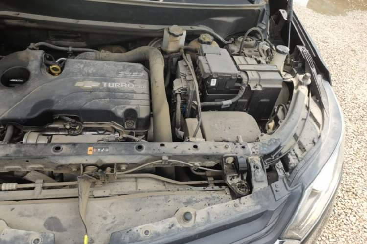 Used Chevrolet Equinox 2018 535T Automatic YuJie Edition Engine Bay Left