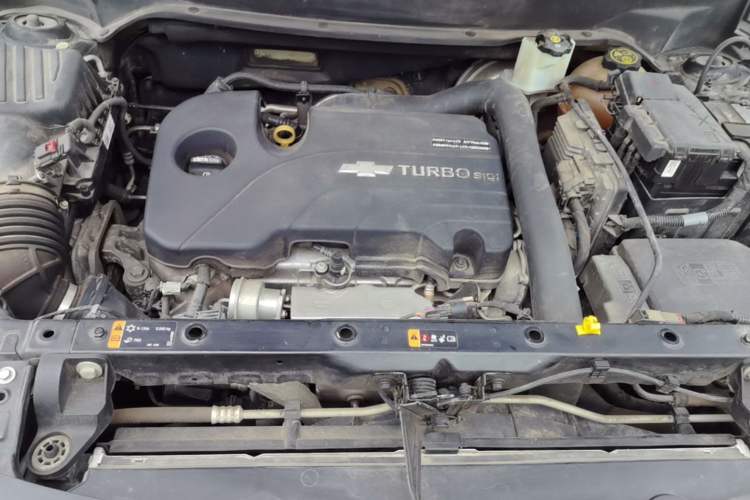 Used Chevrolet Equinox 2018 535T Automatic YuJie Edition Engine Bay
