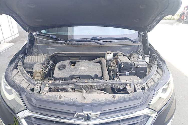 Used Chevrolet Equinox 2018 535T Automatic YuJie Edition Engine Bay