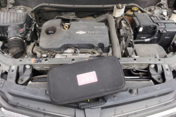 Used Chevrolet Equinox 2018 535T Automatic YuJie Edition Engine Bay