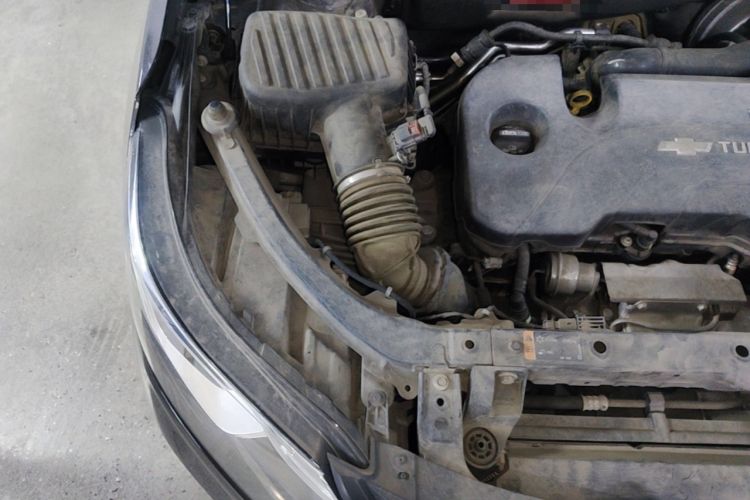 Used Chevrolet Equinox 2018 535T Automatic Chijie Edition Engine Bay Right