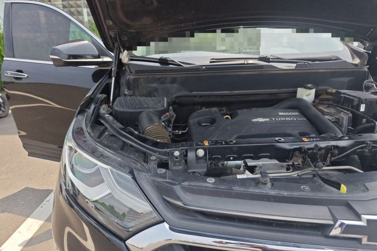 Used Chevrolet Equinox 2018 535T Automatic YuJie Edition Engine Bay Right