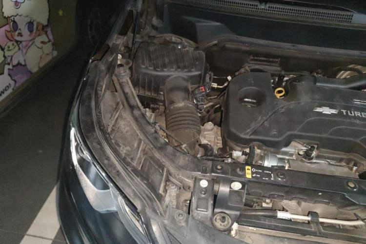 Used Chevrolet Equinox 2018 535T Automatic Chijie Edition Engine Bay Right