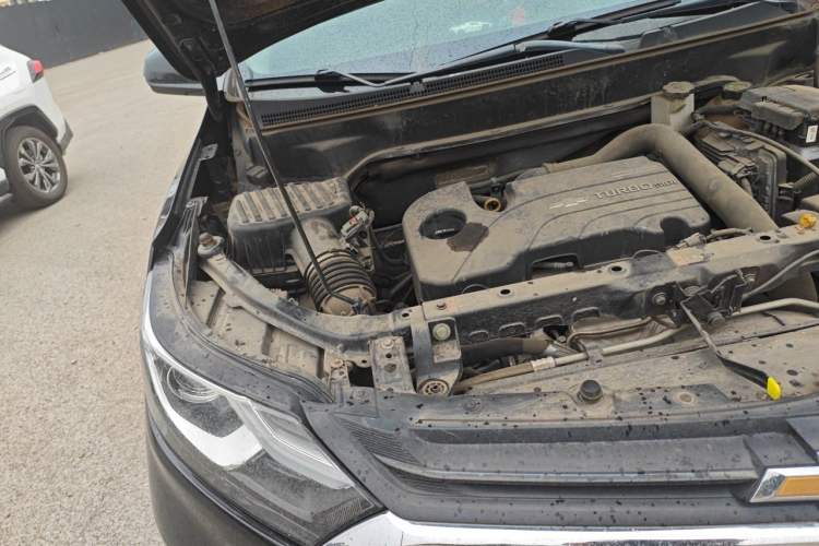 Used Chevrolet Equinox 2018 535T Automatic YuJie Edition Engine Bay Right