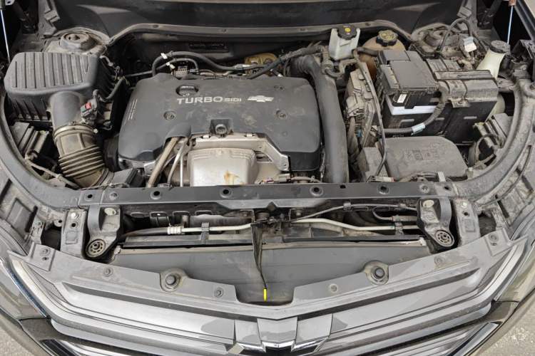 Used Chevrolet Equinox 2018 RS 550T Automatic All-Wheel-Drive Boundary Edition Engine Bay