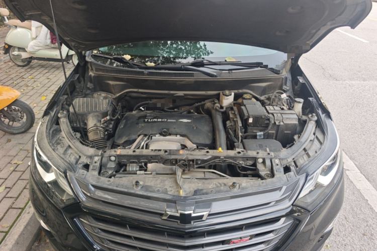 Used Chevrolet Equinox 2018 RS 550T Automatic All-Wheel-Drive Boundary Edition Engine Bay