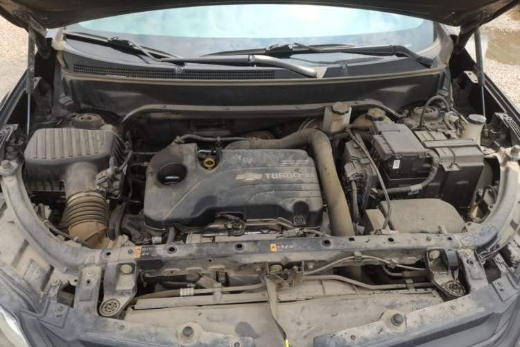 Used Chevrolet Equinox 2018 535T Automatic YuJie Edition Engine Bay