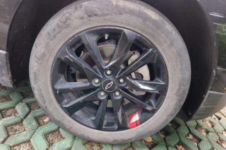 Used Chevrolet Equinox 2018 Redline 550T Automatic All-Wheel-Drive Trailblazer RS Edition Exterior 1