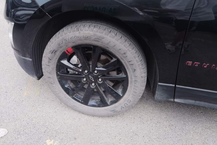 Used Chevrolet Equinox 2018 Redline 550T Automatic All-Wheel-Drive RS Edition Exterior 1