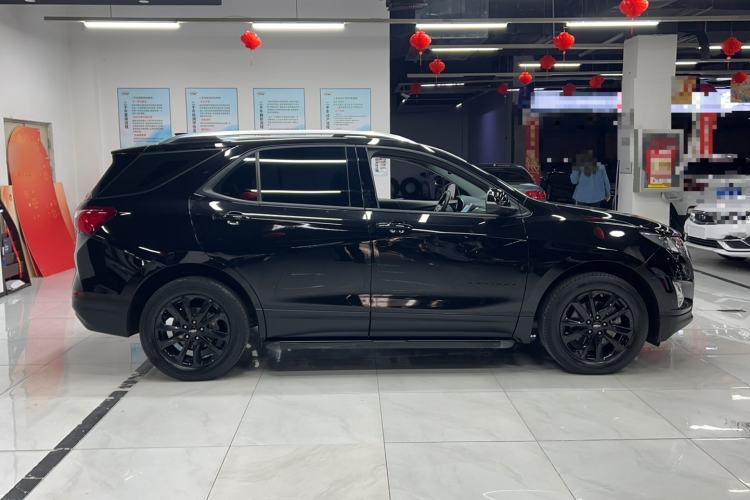 Used Chevrolet Equinox 2018 RS 550T Automatic All-Wheel-Drive Boundary Edition Exterior 1