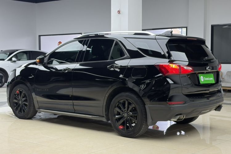 Used Chevrolet Equinox 2018 RS 550T Automatic All-Wheel-Drive Boundary Edition Exterior 1