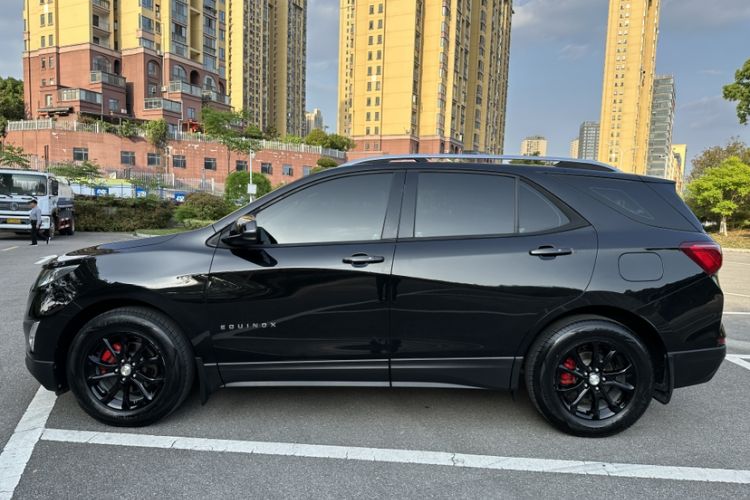 Used Chevrolet Equinox 2018 535T Automatic Lingjie Edition Exterior 11