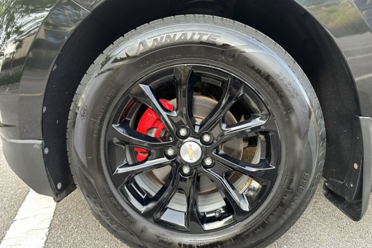 Used Chevrolet Equinox 2018 535T Automatic Lingjie Edition Exterior 12