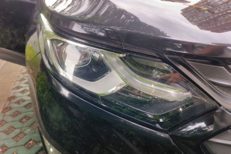 Used Chevrolet Equinox 2018 Redline 550T Automatic All-Wheel-Drive Trailblazer RS Edition Exterior 3