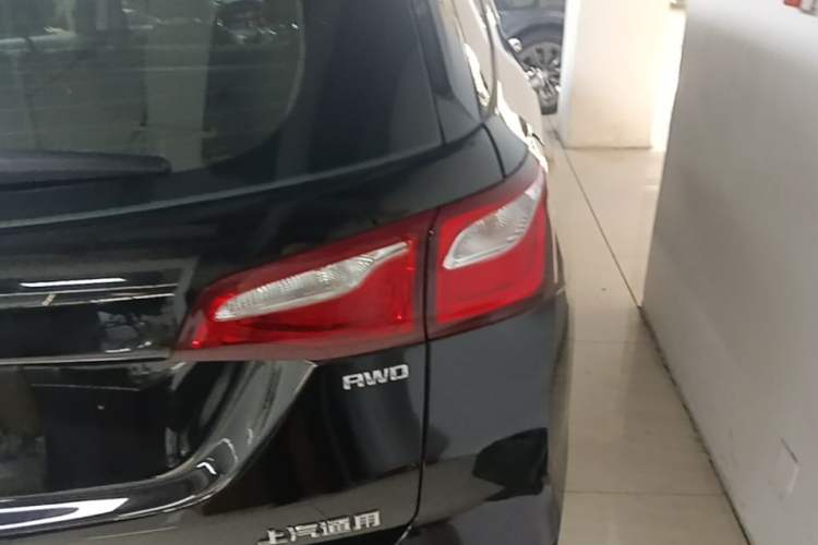 Used Chevrolet Equinox 2018 550T Automatic All-Wheel-Drive Boundary Edition Exterior 3