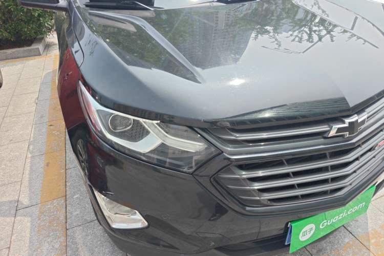 Used Chevrolet Equinox 2018 RS 550T Automatic All-Wheel-Drive Boundary Edition Exterior 6