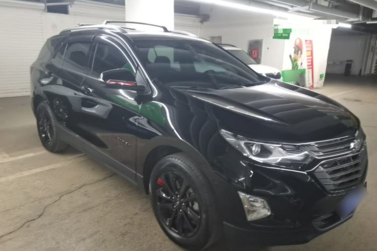 Used Chevrolet Equinox 2018 Redline 550T Automatic All-Wheel-Drive Trailblazer RS Edition Front Right 45 Deg