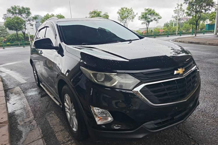 Used Chevrolet Equinox 2018 535T Automatic YuJie Edition Front Right 45 Deg
