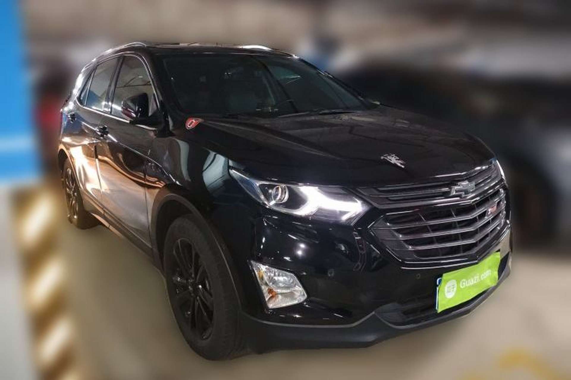 Used Chevrolet Equinox 2018 RS 550T Automatic All-Wheel-Drive Boundary Edition Front Right 45 Deg