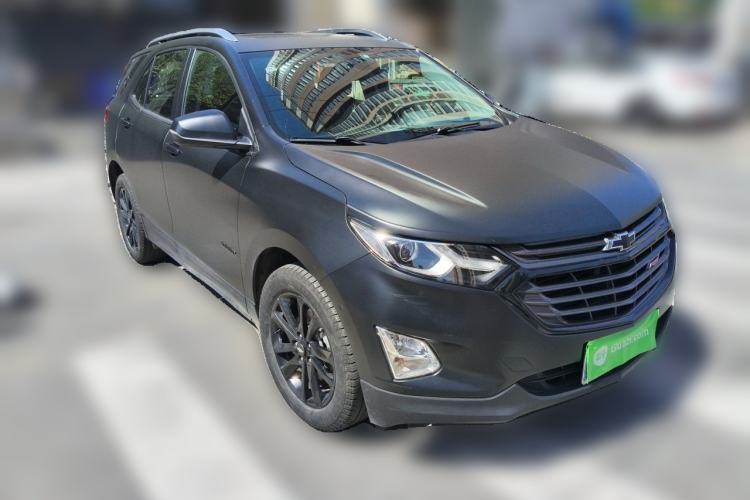 Used Chevrolet Equinox 2018 RS 550T Automatic All-Wheel-Drive Boundary Edition Front Right 45 Deg