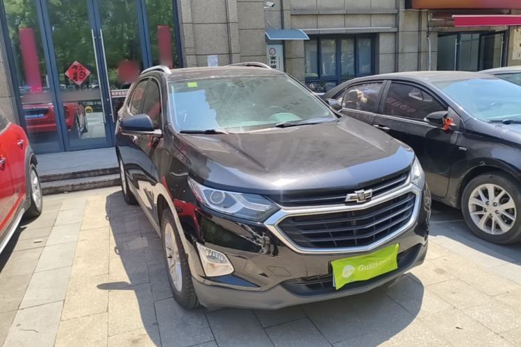 Used Chevrolet Equinox 2018 535T Automatic YuJie Edition Front Right 45 Deg