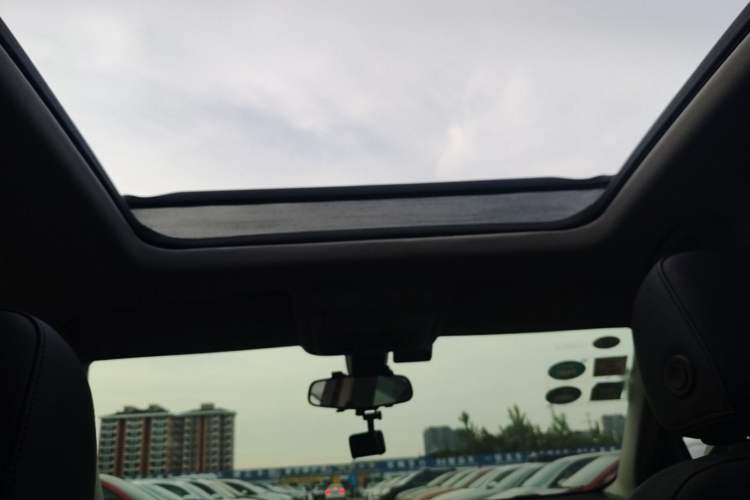 Used Chevrolet Equinox 2018 535T Automatic YuJie Edition Headliner